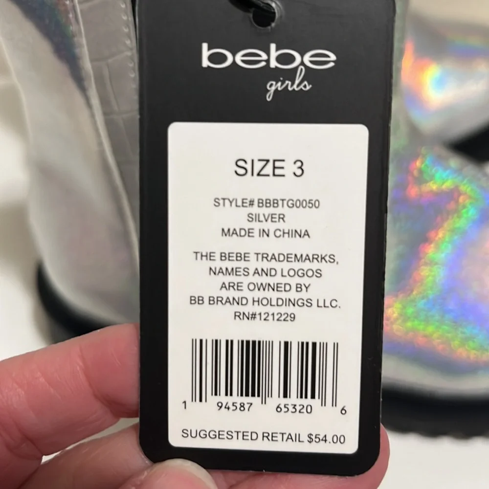 Bebe‎ Girls Big Kids' Holographic Chelsea Boot